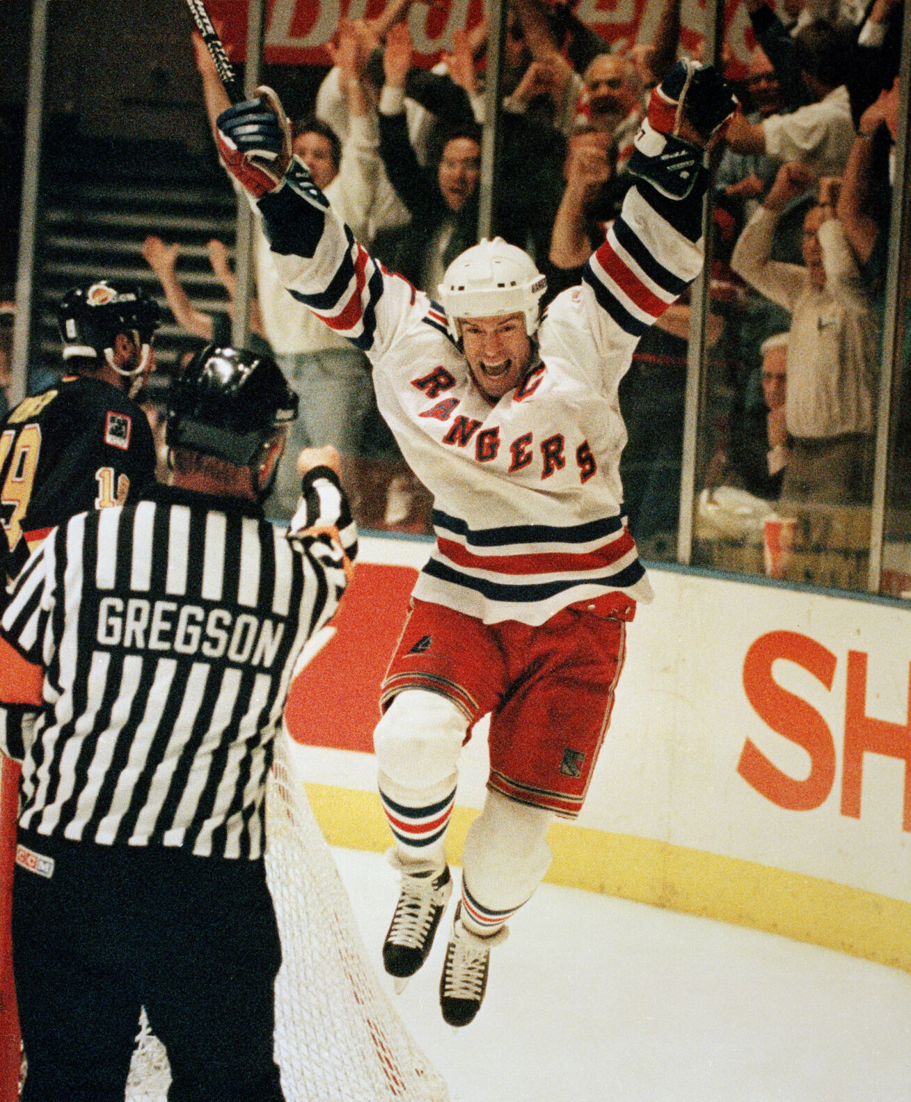 1994: New York Rangers win their first Stanley Cup in 54 years